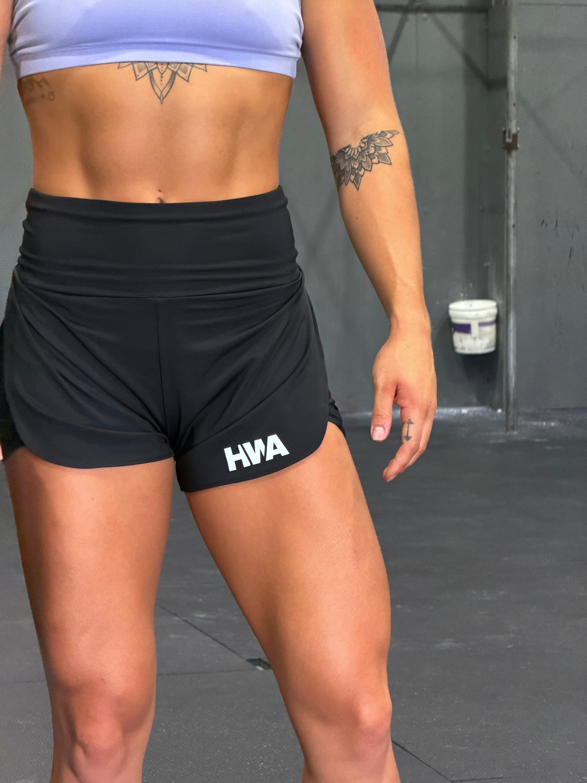 LEGACY RUNNING SHORTS 4” HIGH WAIST (LINED) | BLACK
