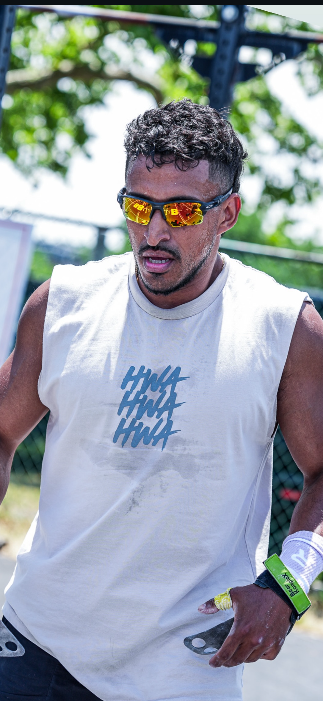 KEEP PUTTING IN THE WORK MUSCLE TANK