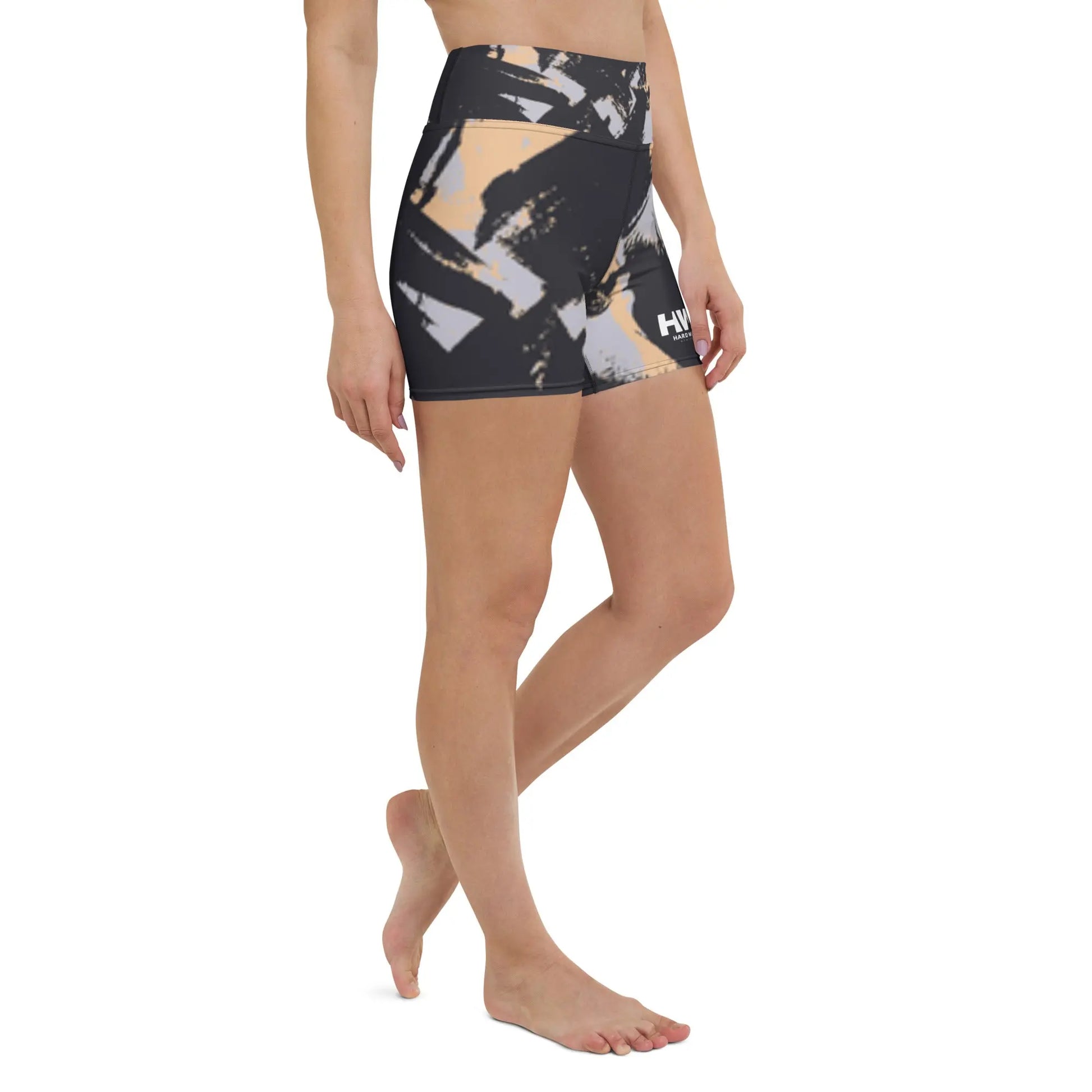 HWA YOGA SHORTS - BRUSHED